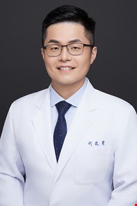何政育